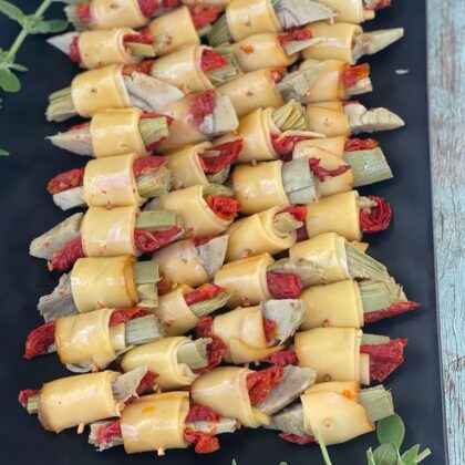 Pincho de Queso Ahumado y Alcaucil