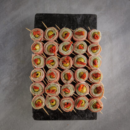 Pincho de Jamón Crudo y Queso al Pesto