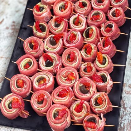 Pincho de Jamón Crudo y Queso al Pesto