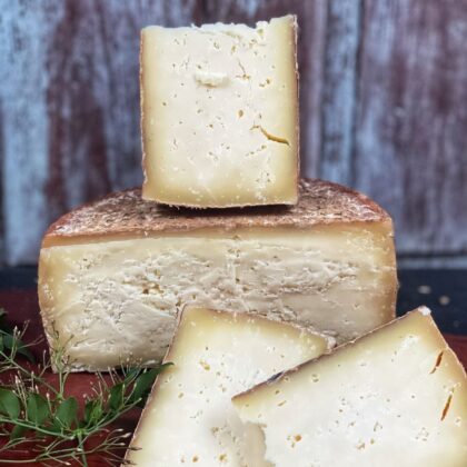 Queso Ahumado de Oveja