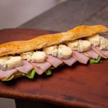 Sandwich Lomo Casero