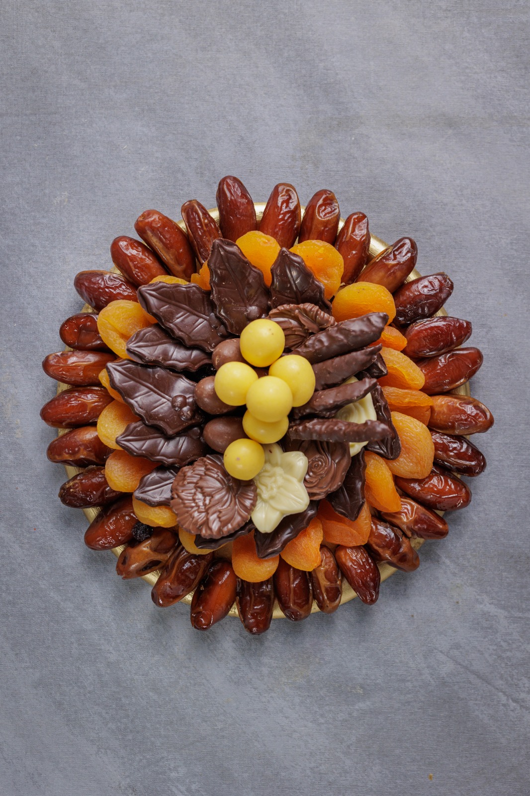 Bandeja de Frutas Secas y Chocolate Mediana